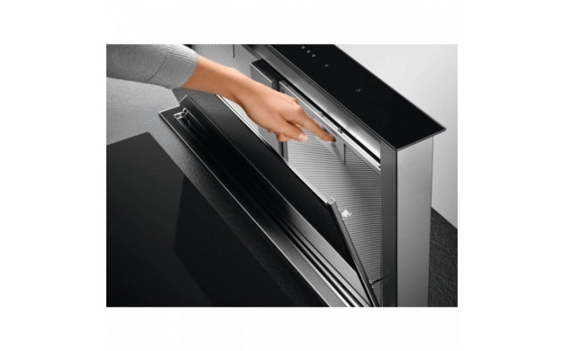 Аспиратор за вграждане в плот AEG DDE5960B