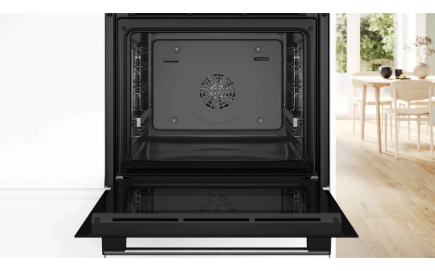 Вградена фурна Bosch HBA534ES3 – голям обем, равномерно печене и лесна поддръжка