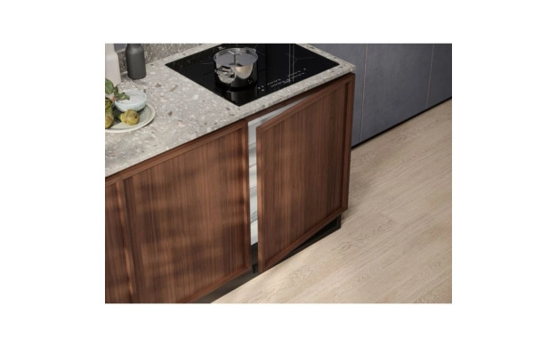 Вграден хладилник Electrolux LXB2AE82S
