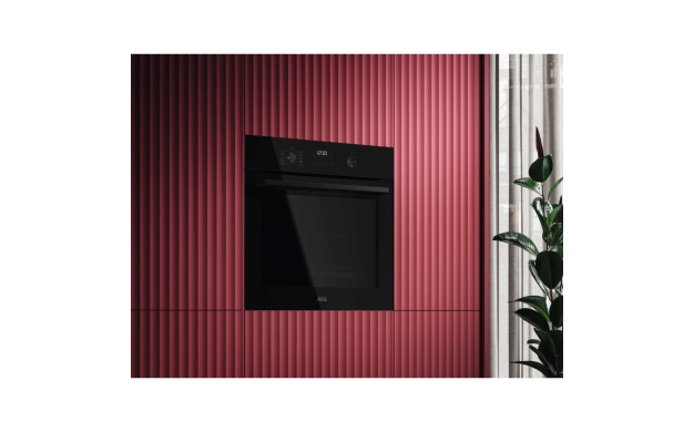 Фурна с пиролитично почистване AEG NBA5P43AK