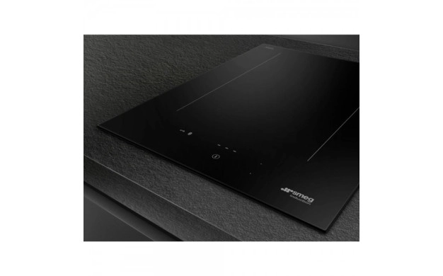 Индукционен плот SMEG SIM3323D